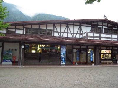 1枚目 Tateyama-Kurobe-Alpine-Route_01.jpg